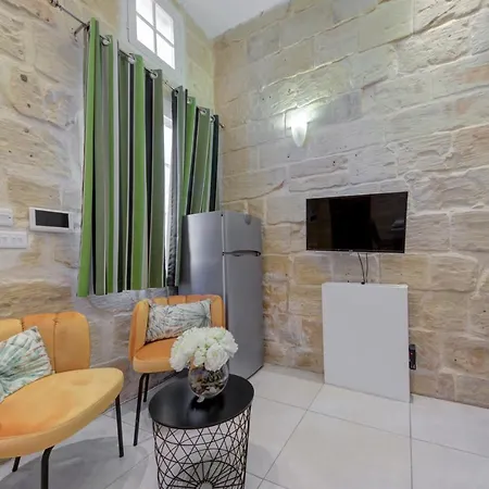 Valletta Tritoni Harbour House Apartments *